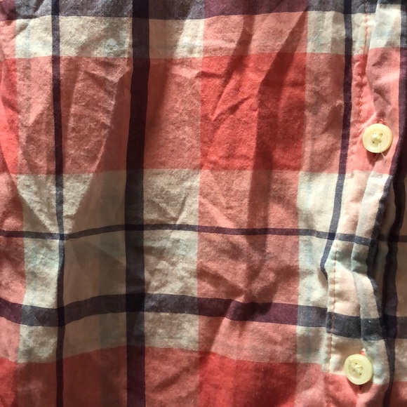 Pink Old Navy Classic Flannel - Picture 4 of 5